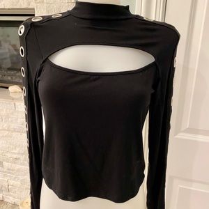 NWT black long sleeve top with silver rings